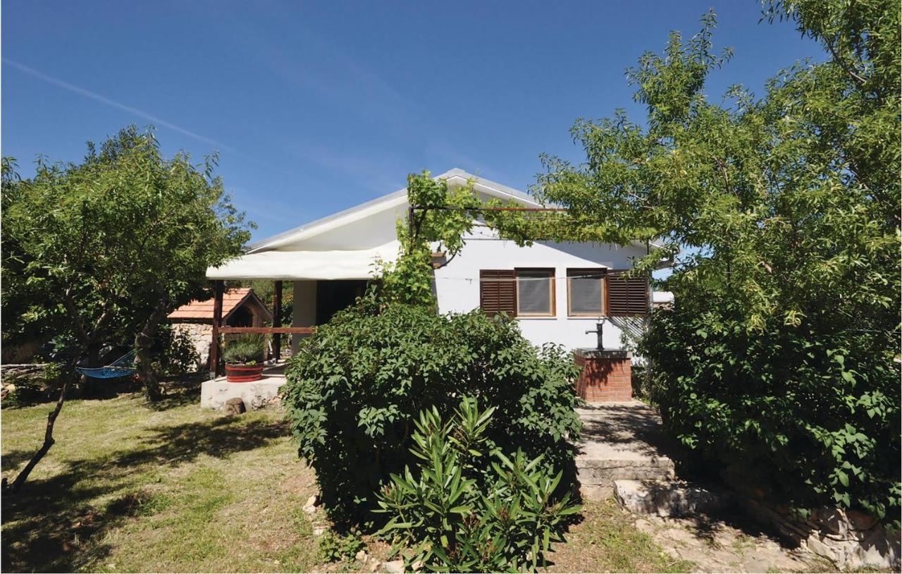 Nice Home In Jezera With Wifi Екстер'єр фото