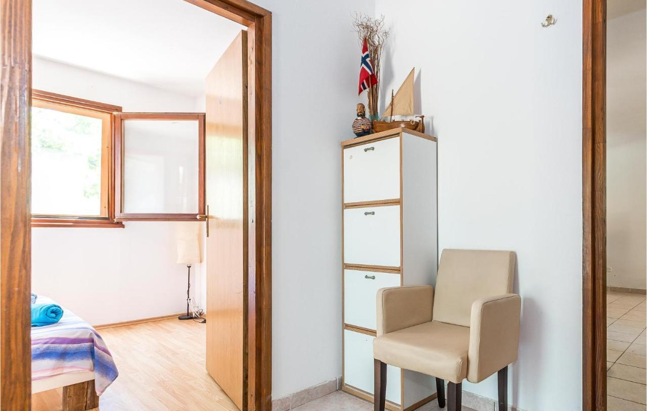 Nice Home In Jezera With Wifi Екстер'єр фото