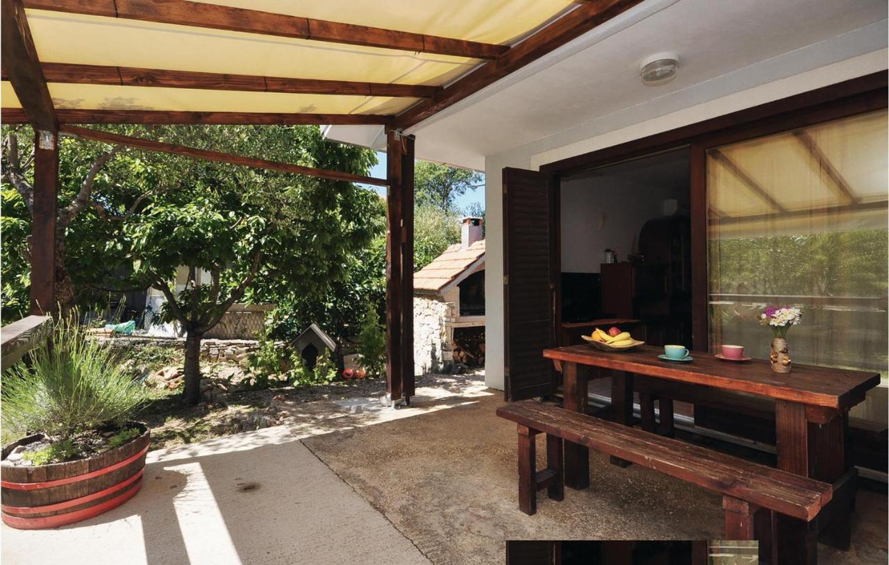 Nice Home In Jezera With Wifi Екстер'єр фото
