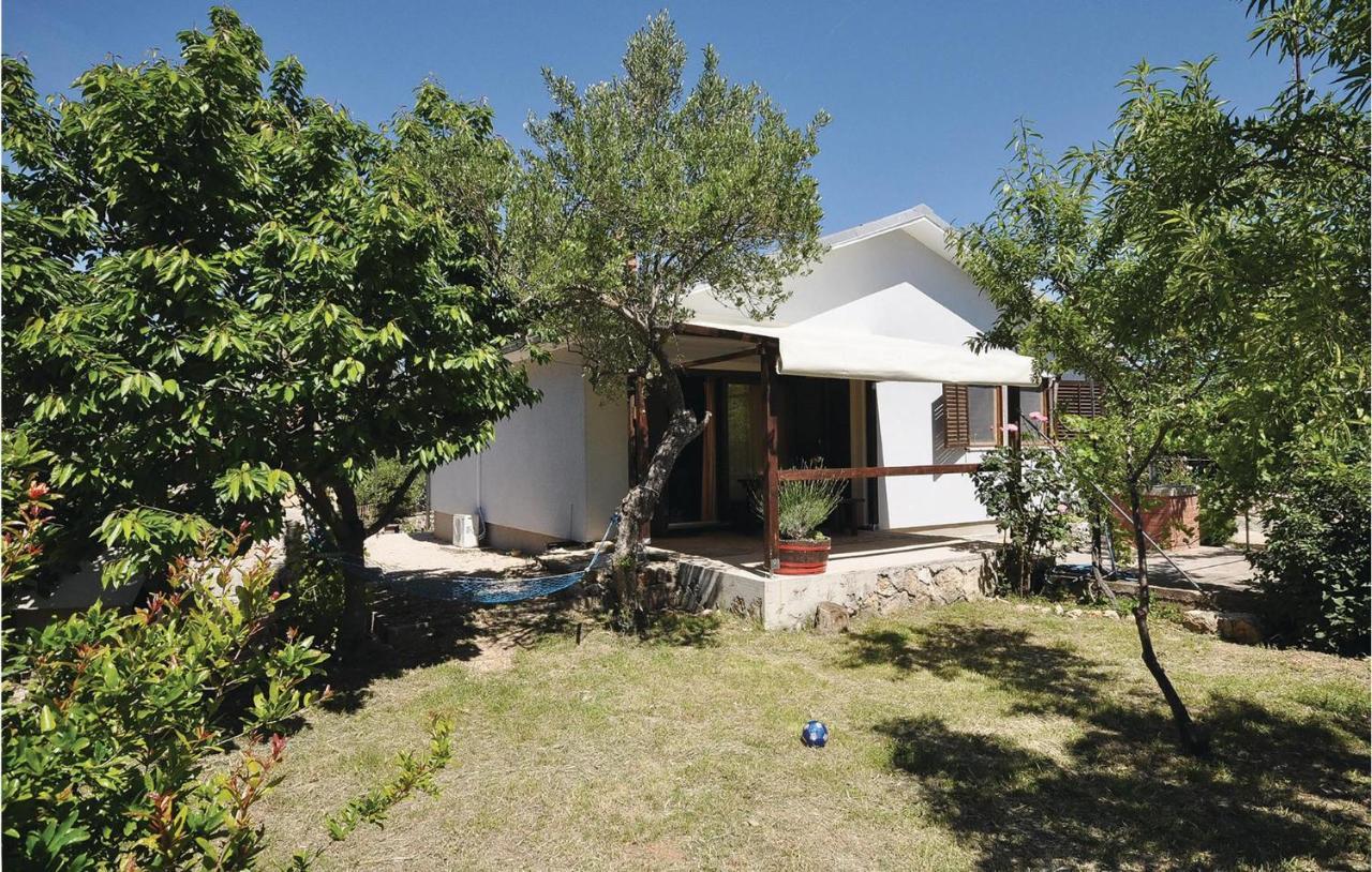 Nice Home In Jezera With Wifi Екстер'єр фото